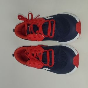New Saucony Kids shoes sneakers sport hiking casual adjustable sz 4.5 navy/red